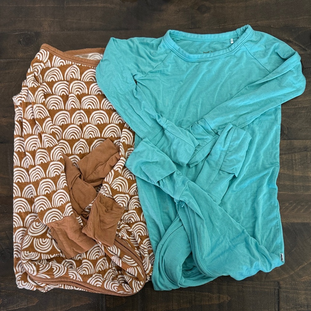Little Sleepies crescent zippies 12-18m